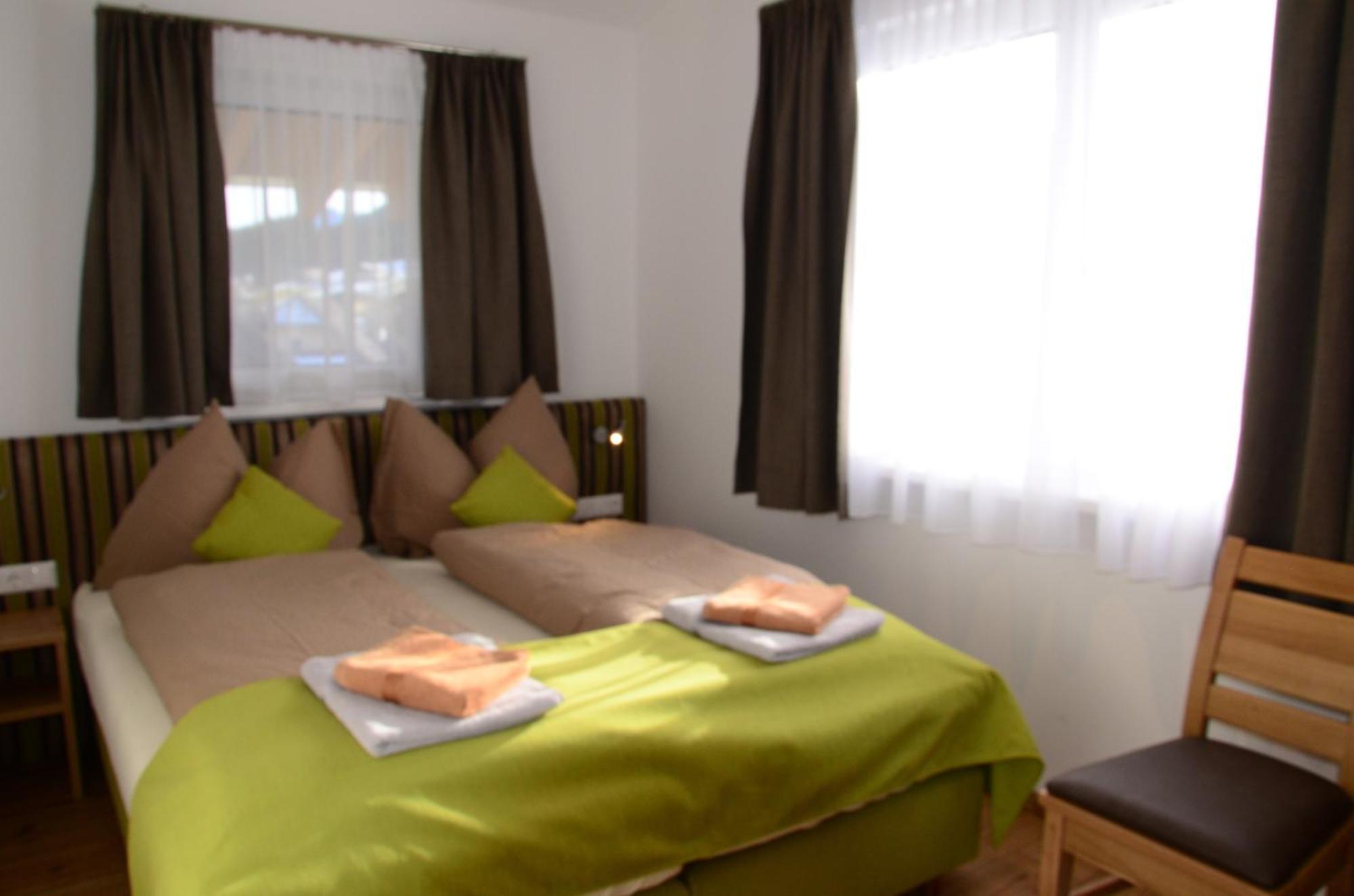 Apartment Haus Van Der Leij Russbach am Pass Gschütt Rom bilde