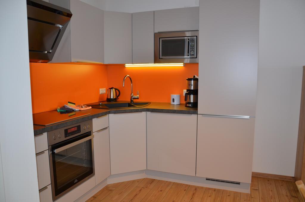 Apartment Haus Van Der Leij Russbach am Pass Gschütt Rom bilde