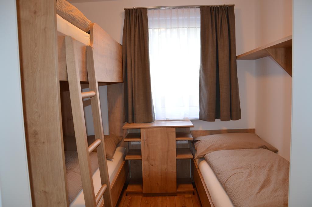 Apartment Haus Van Der Leij Russbach am Pass Gschütt Rom bilde