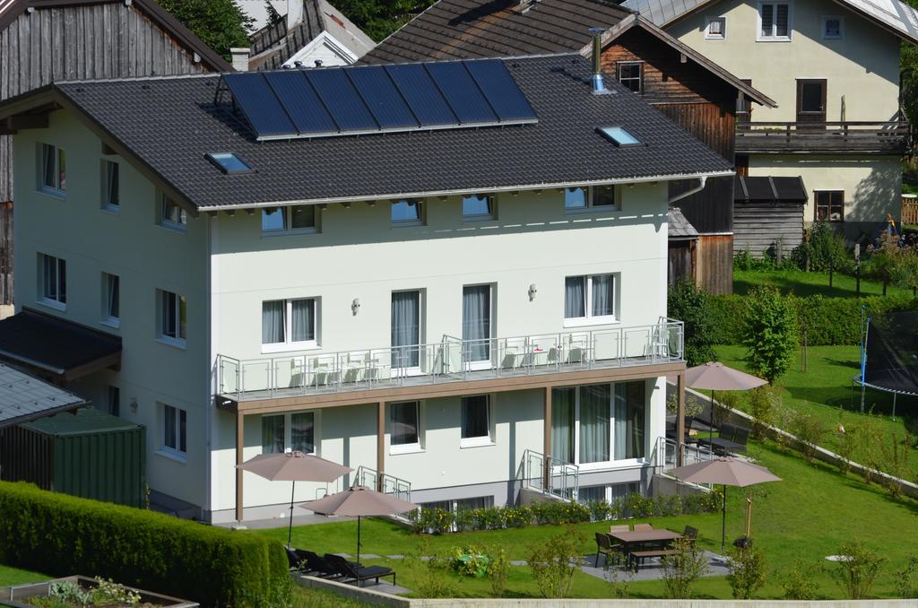 Apartment Haus Van Der Leij Russbach am Pass Gschütt Eksteriør bilde