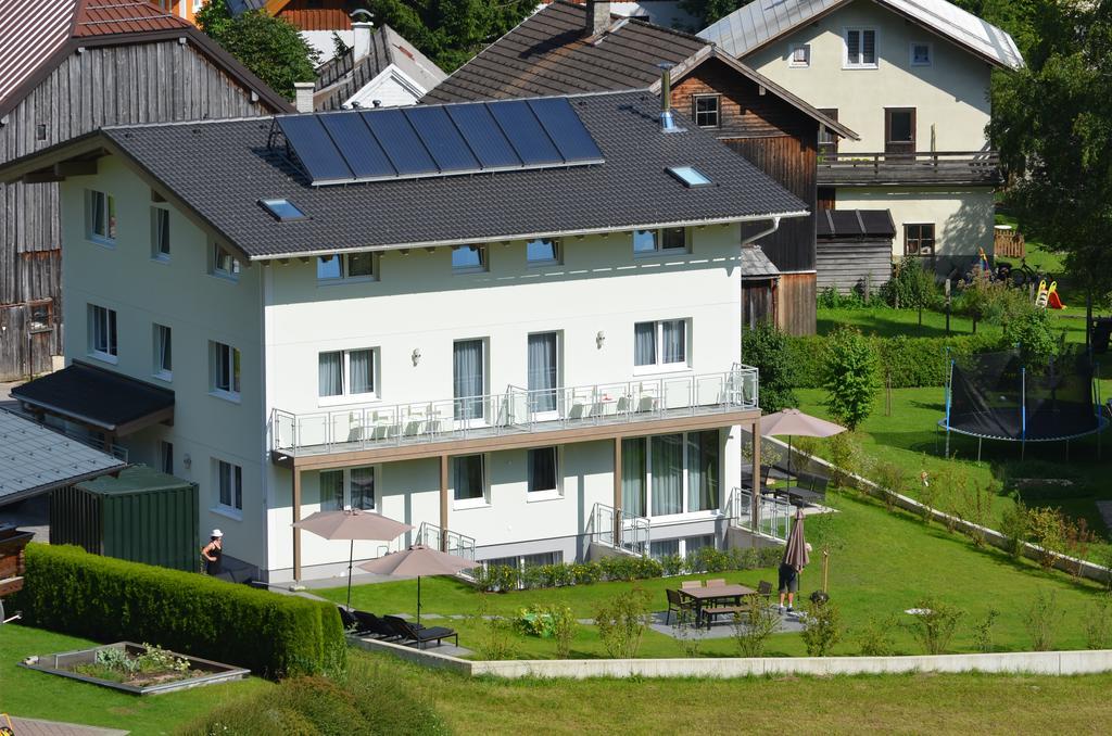 Apartment Haus Van Der Leij Russbach am Pass Gschütt Eksteriør bilde