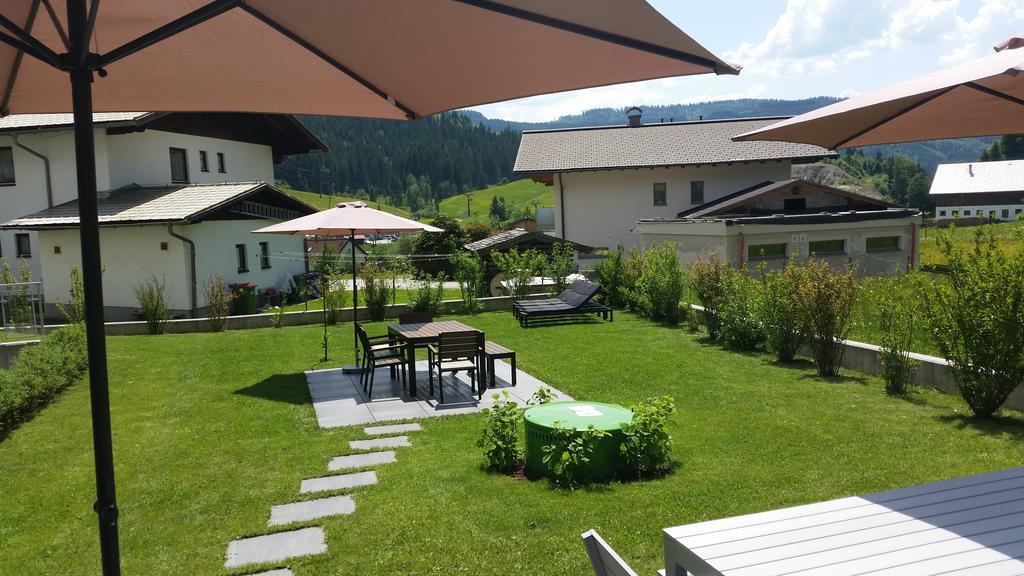Apartment Haus Van Der Leij Russbach am Pass Gschütt Eksteriør bilde